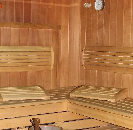 Auerhahn - Black Forest - Waldhotel Отель